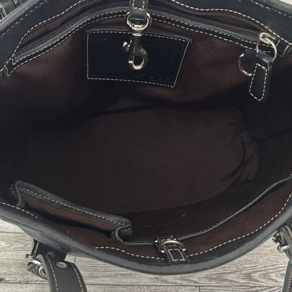 Coach Vintage Hampton Legacy Black Leatherware Tote - Picture 11 of 15